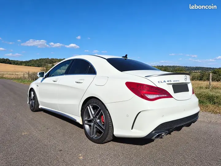 Mercedes-Benz Cla 2014 photo 2