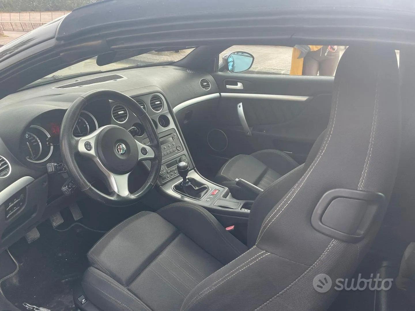 Alfa Romeo Spider 2008 photo 5