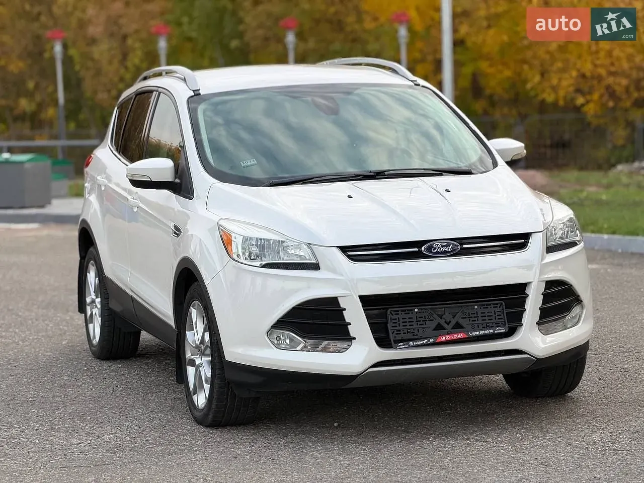 Ford Escape 2015 photo 2