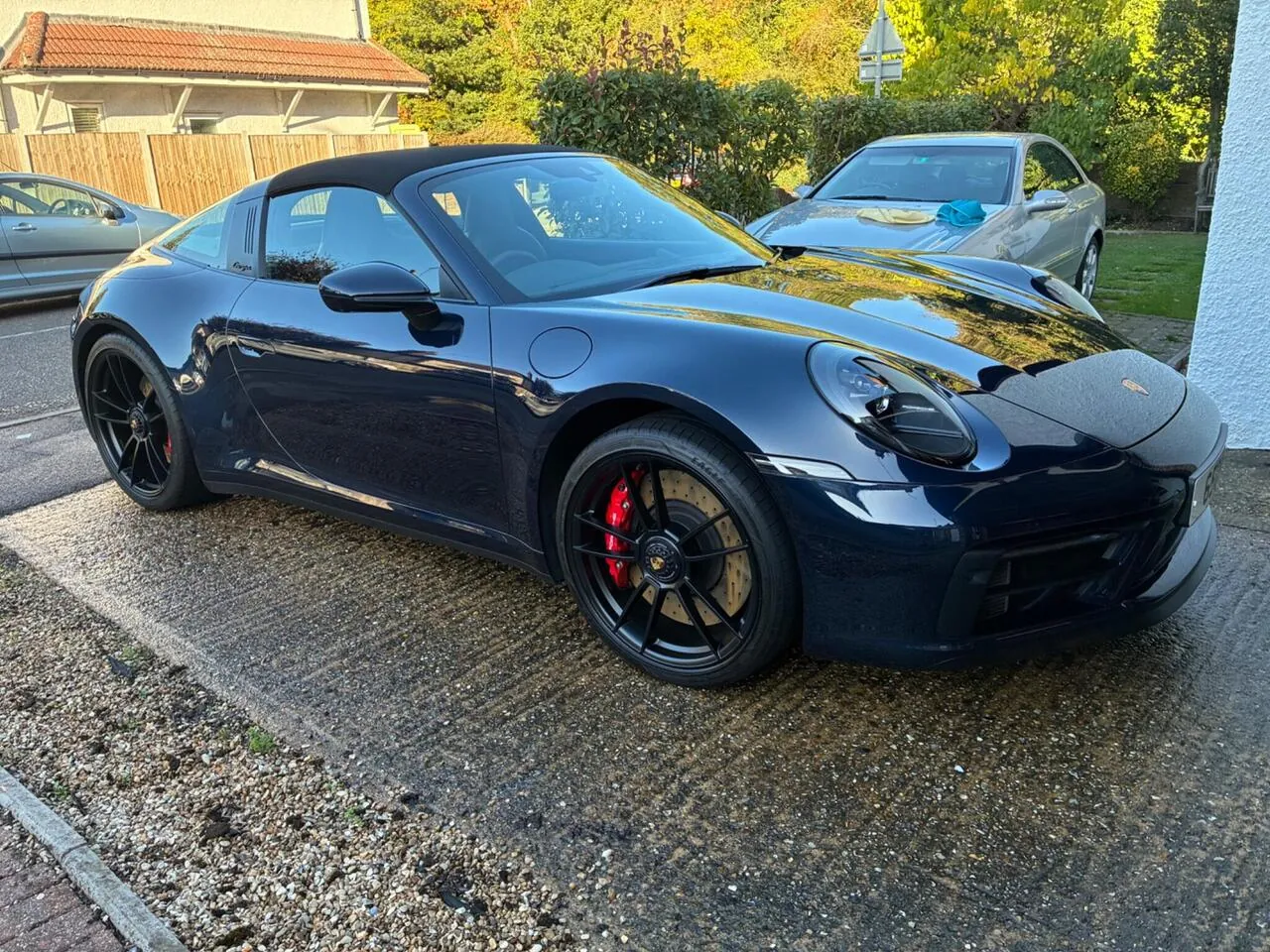 Porsche 911 2022 photo 2