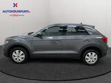 Volkswagen T-Roc 2021 photo 2