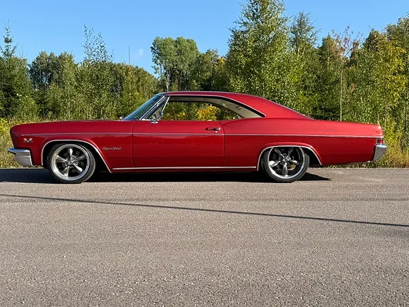 Chevrolet Impala 1966 photo 4