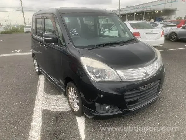 Mitsubishi Delica