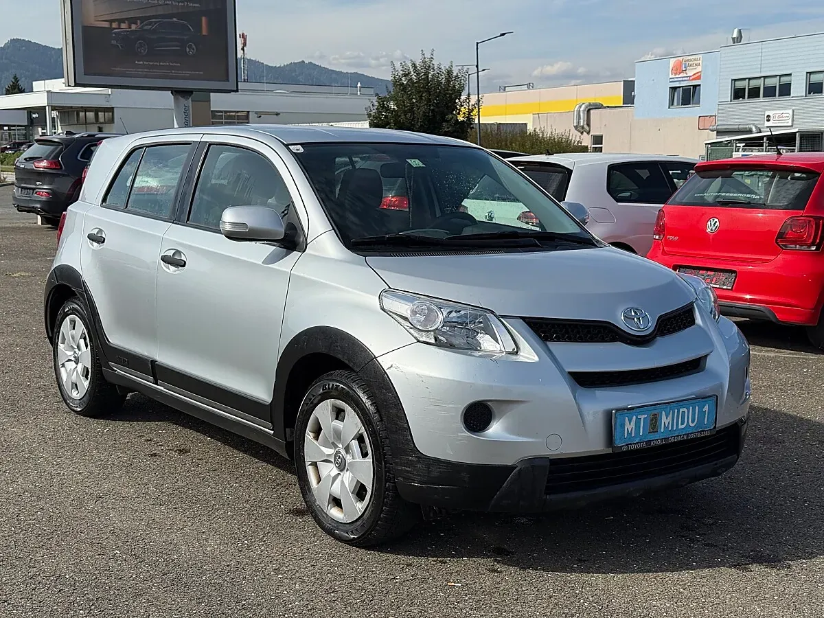 Toyota Urban Cruiser 2010 photo 3