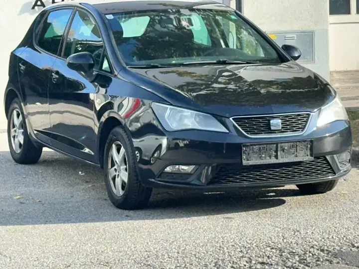Seat Ibiza 2014 photo 3