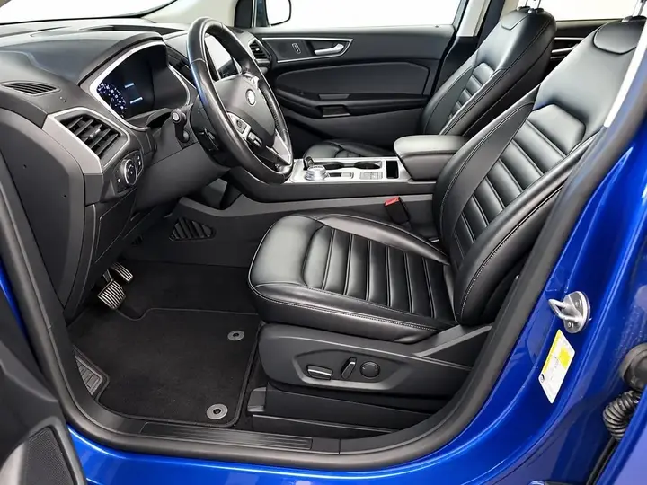 Ford Edge 2021 photo 2