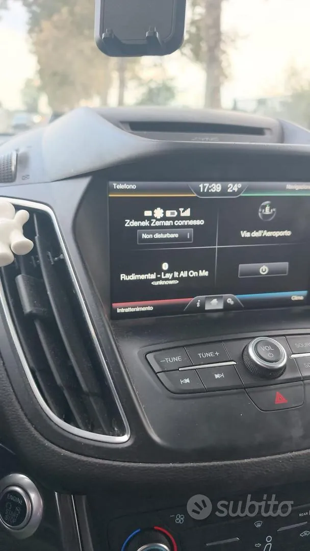 Ford C-Max 2015 photo 5