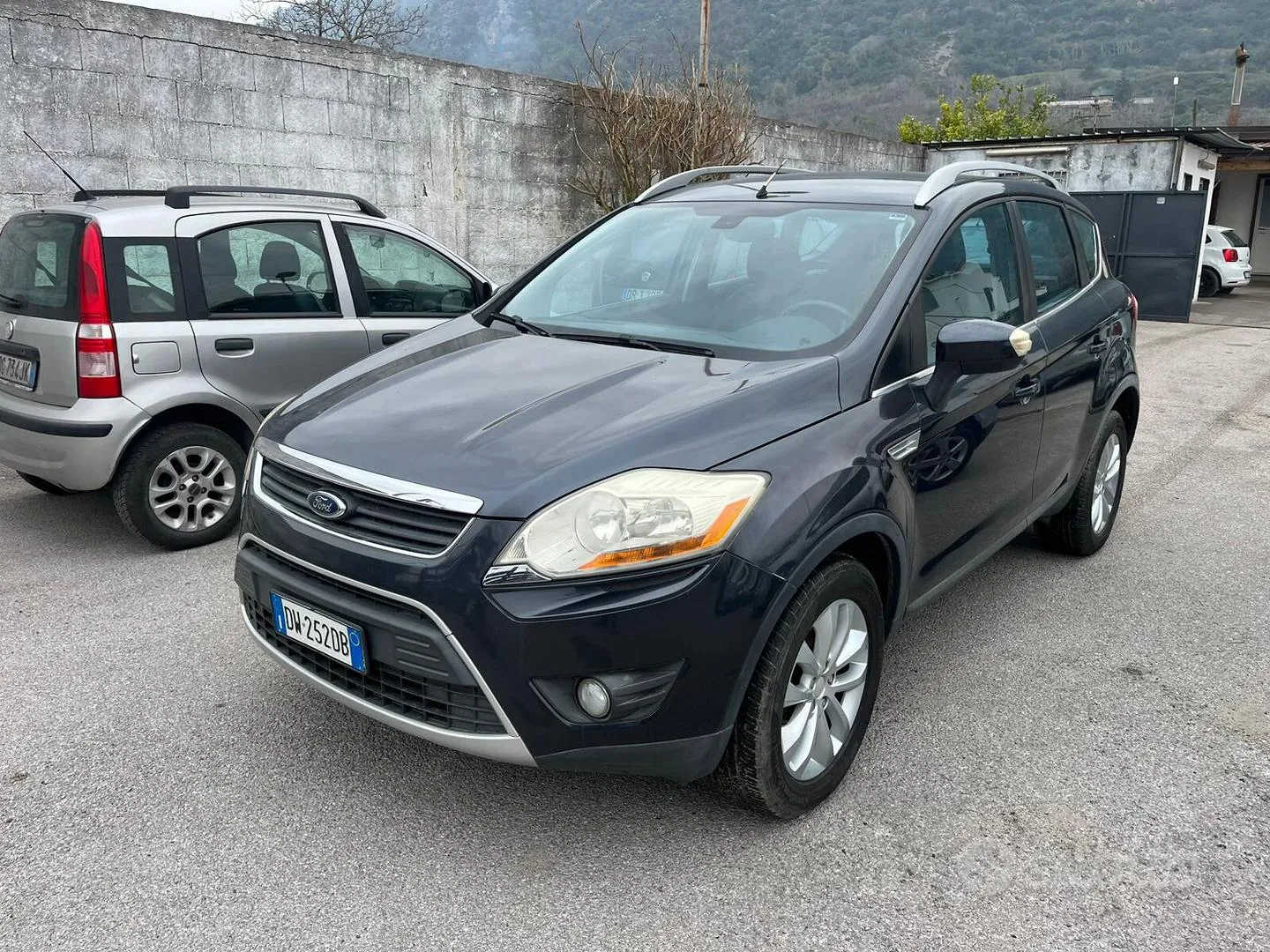 Ford Kuga 2009 photo 2