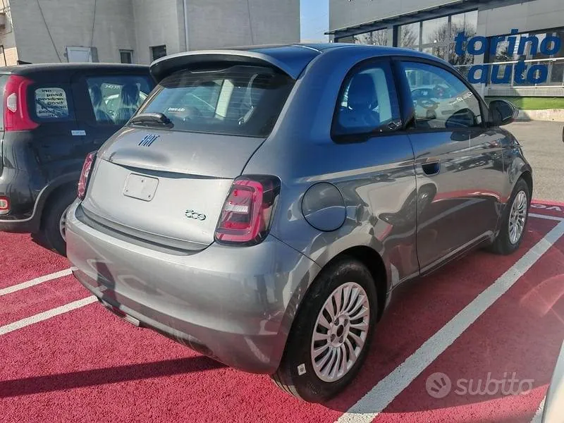 Fiat 500 2024 photo 4