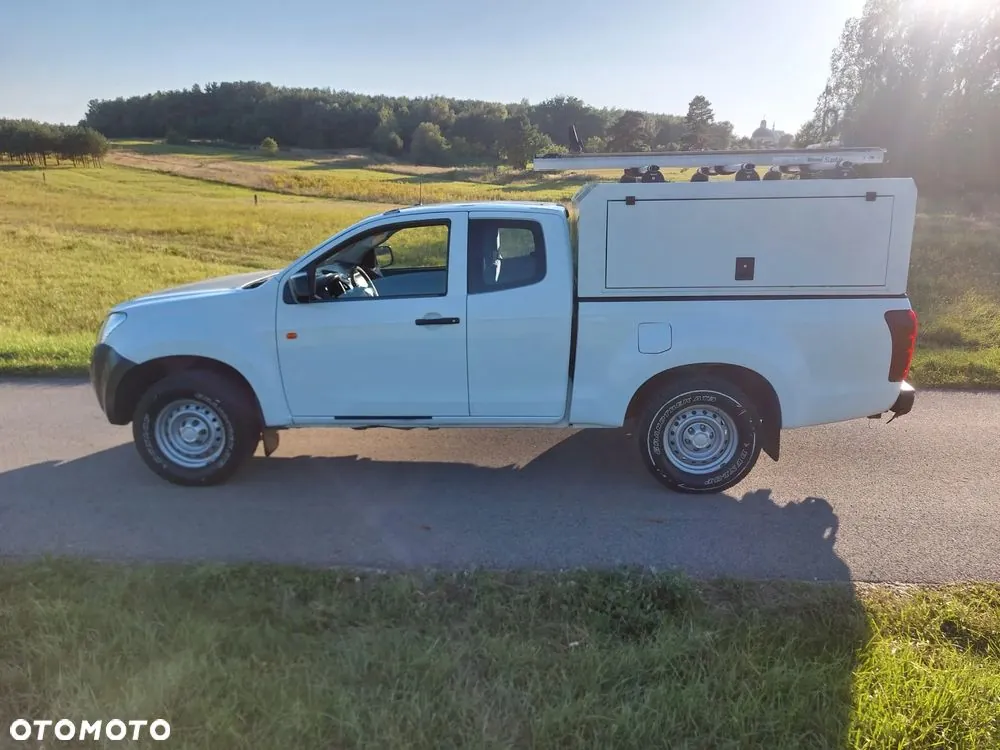 Isuzu D-Max 2015 photo 3