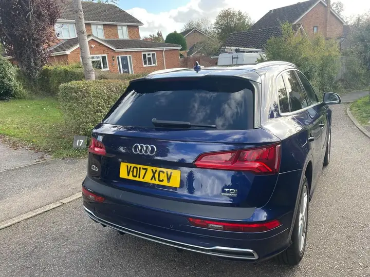 Audi Q5 2017 photo 5