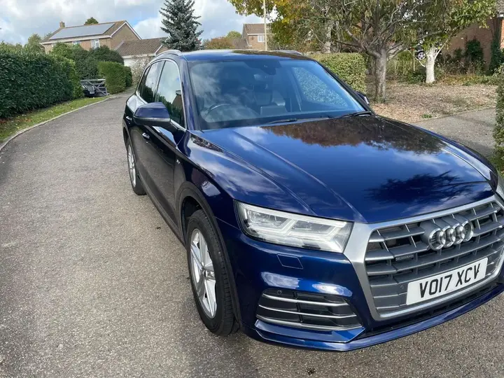 Audi Q5 2017 photo 3