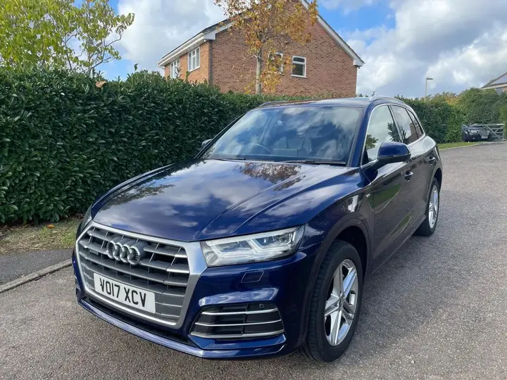 Audi Q5 2017 photo 2