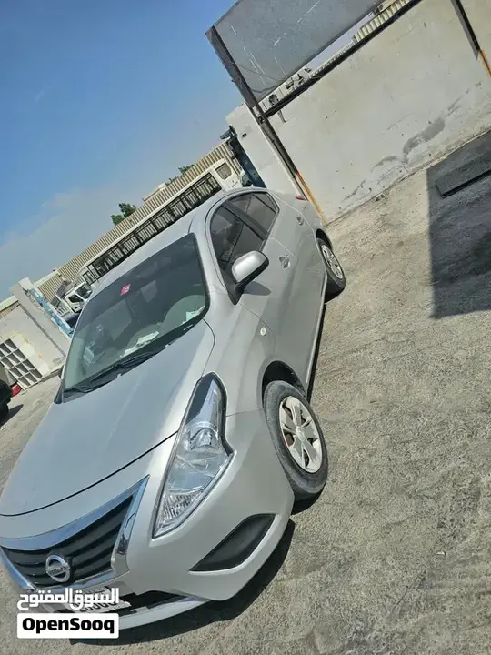 Nissan Sunny 2015 photo 3