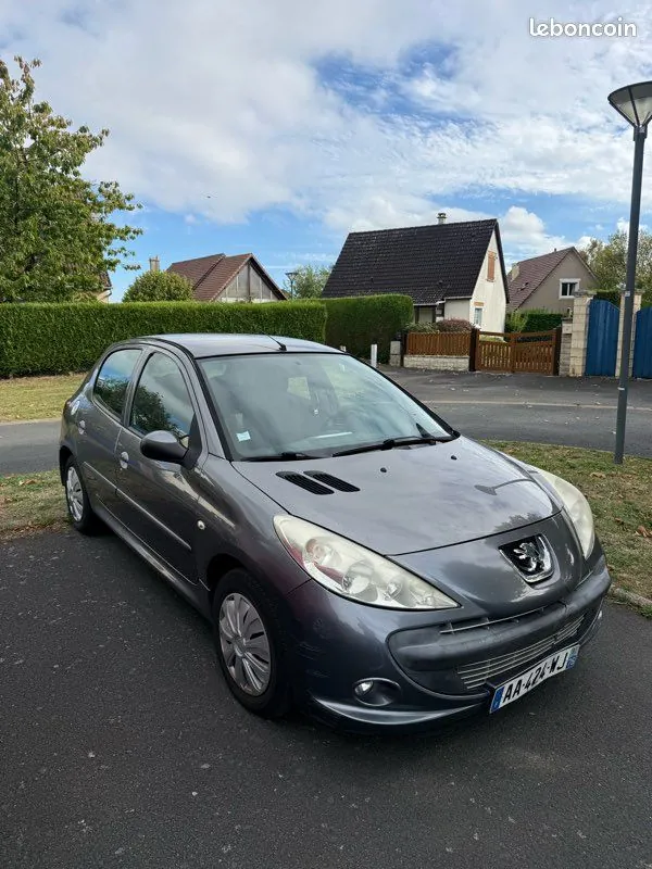 Peugeot 206