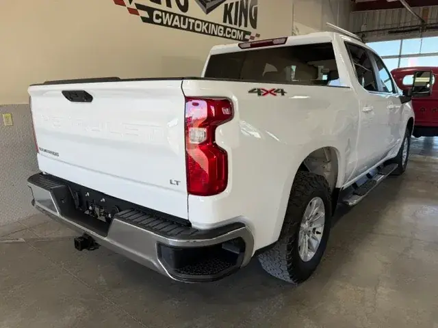 Chevrolet Silverado 1500 2024 photo 3