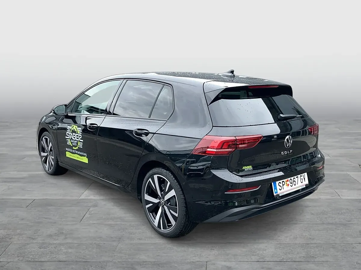 Volkswagen Golf 2026 photo 3