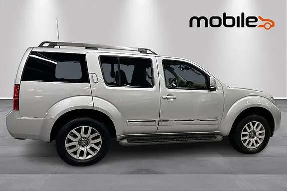 Nissan Pathfinder 2014 photo 2