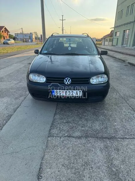 Volkswagen Golf 2001 photo 2
