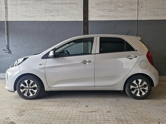 Kia Picanto 2016 photo 2