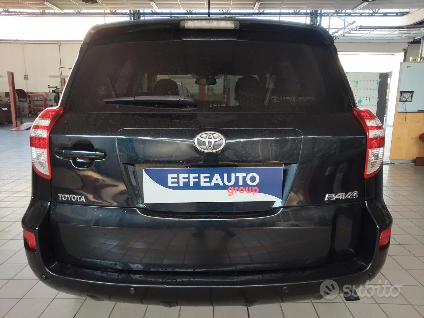 Toyota Rav4 2010 photo 4