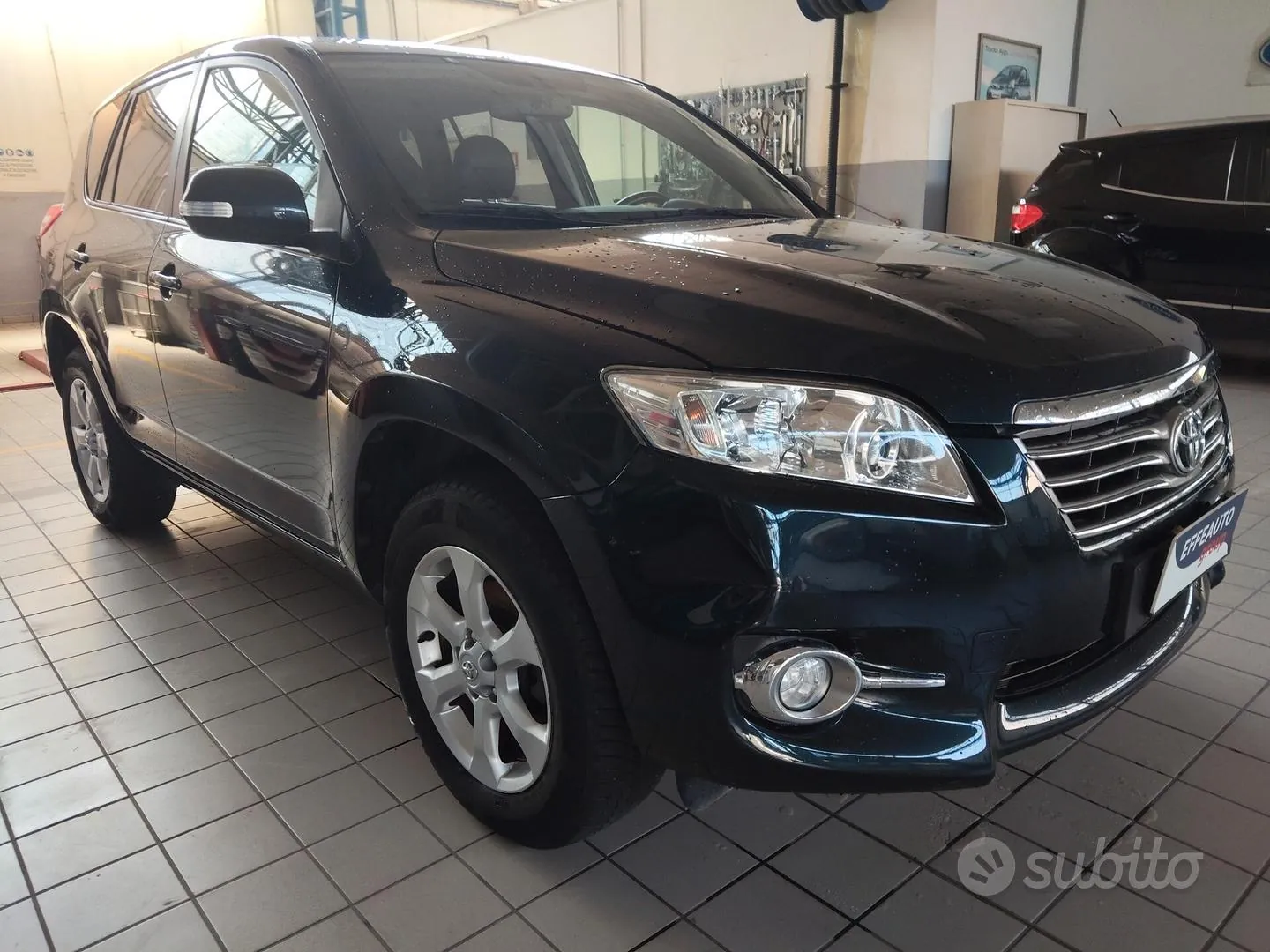 Toyota Rav4 2010 photo 3
