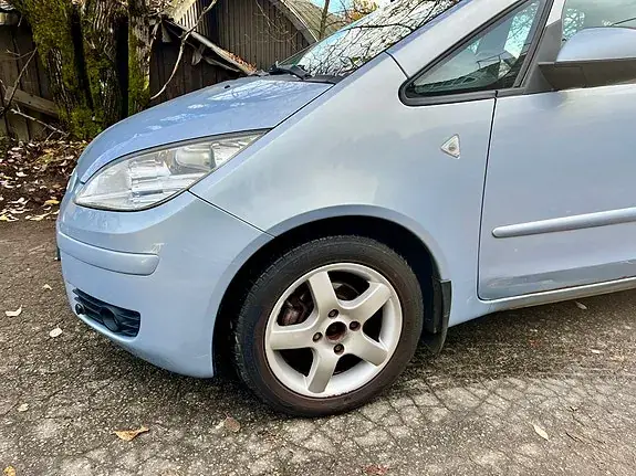 Mitsubishi Colt 2007 photo 4