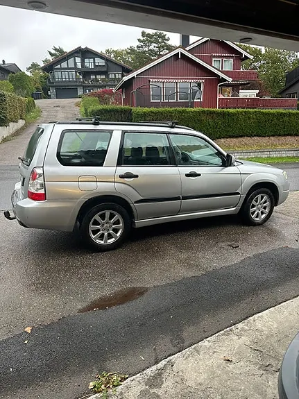 Subaru Forester 2007 photo 2