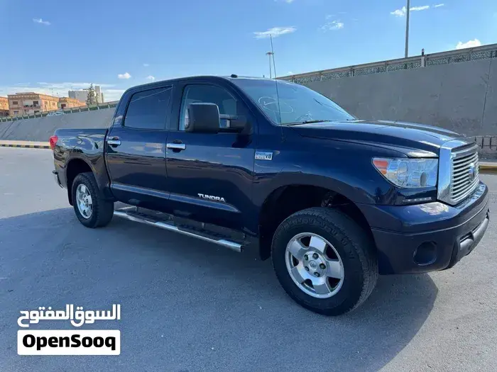 Toyota Tundra 2010 photo 4