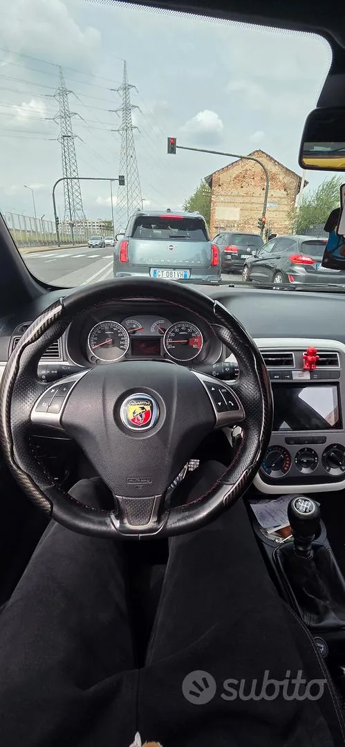 Fiat Grande Punto 2009 photo 5