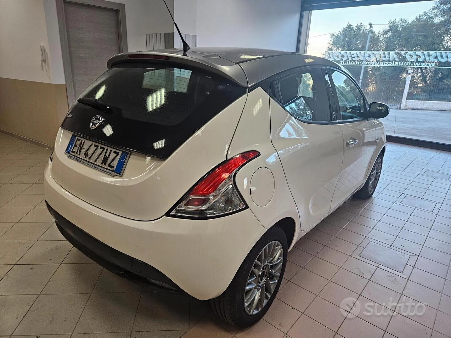 Lancia Ypsilon 2012 photo 5