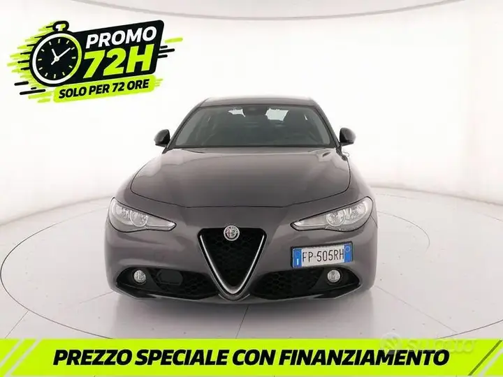 Alfa Romeo Giulia 2018 photo 5