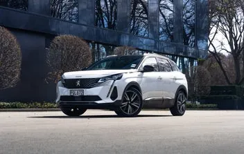 Peugeot 3008 2022 photo 2