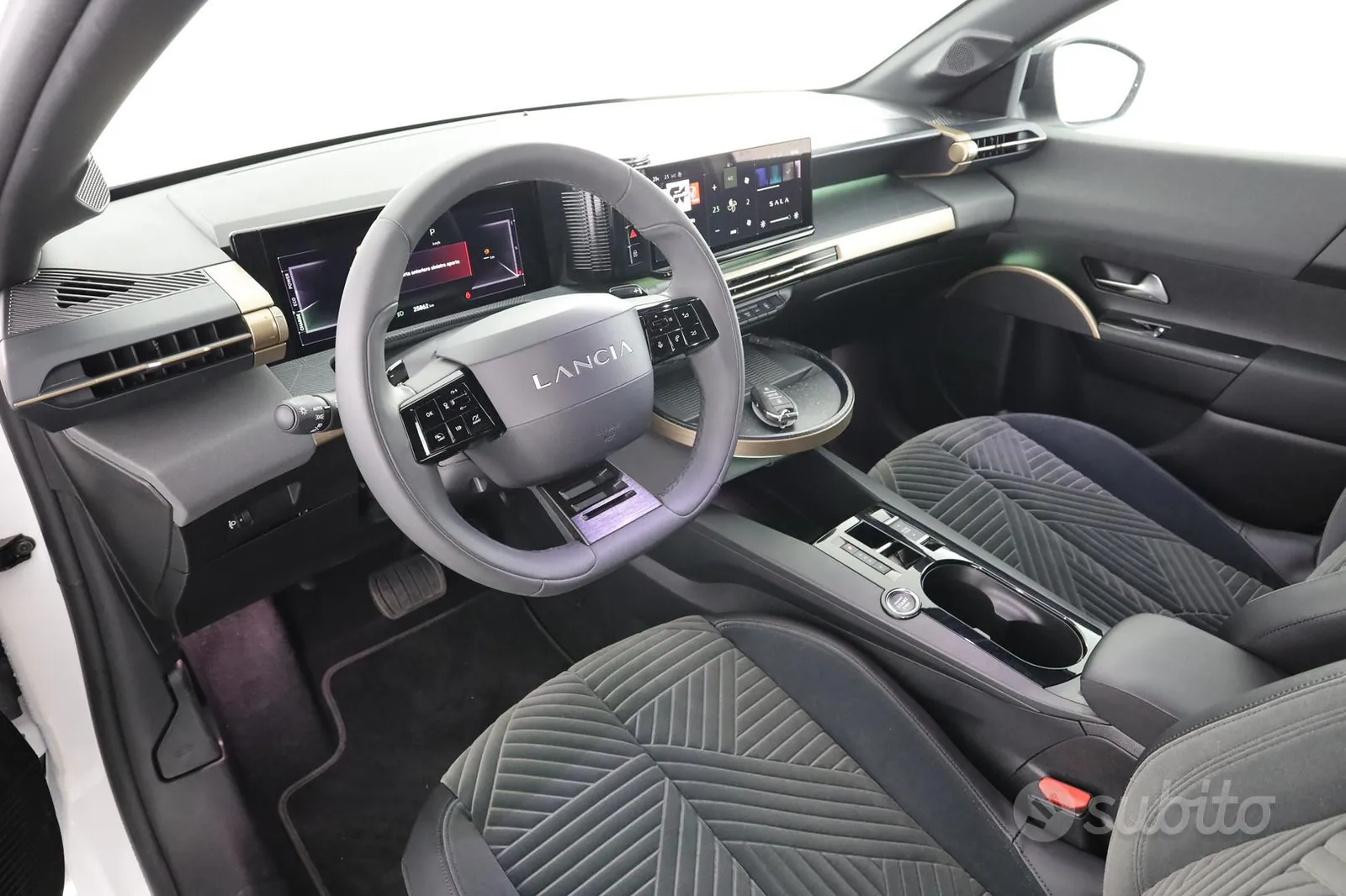 Lancia Ypsilon