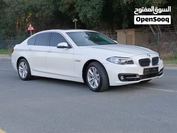 BMW 5 Series 2015 photo 2