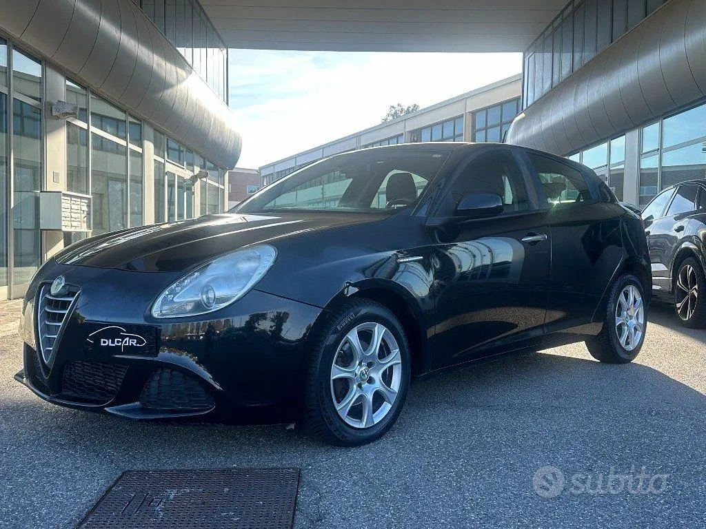 Alfa Romeo Giulietta 2013 photo 3