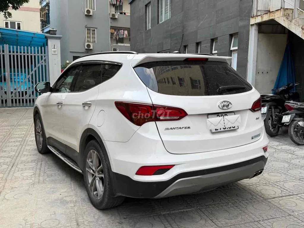Hyundai Santa Fe 2016 photo 4