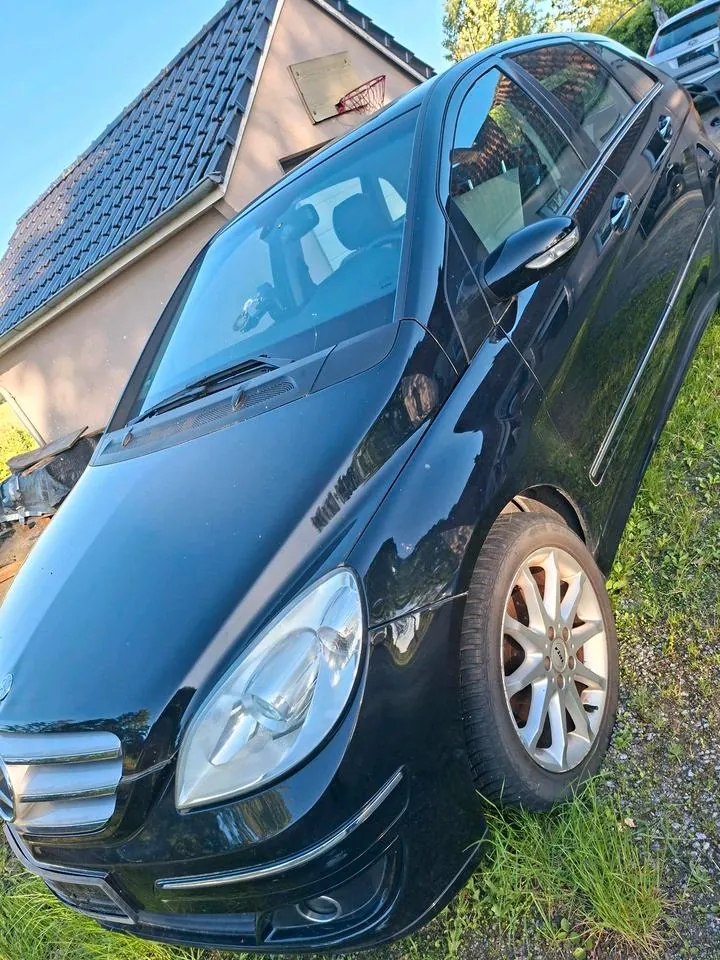 Mercedes-Benz B-Class