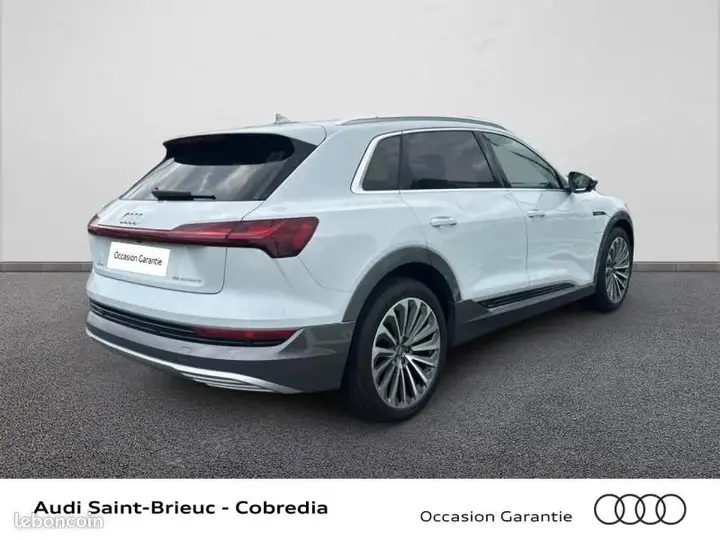 Audi E-Tron 2019 photo 2
