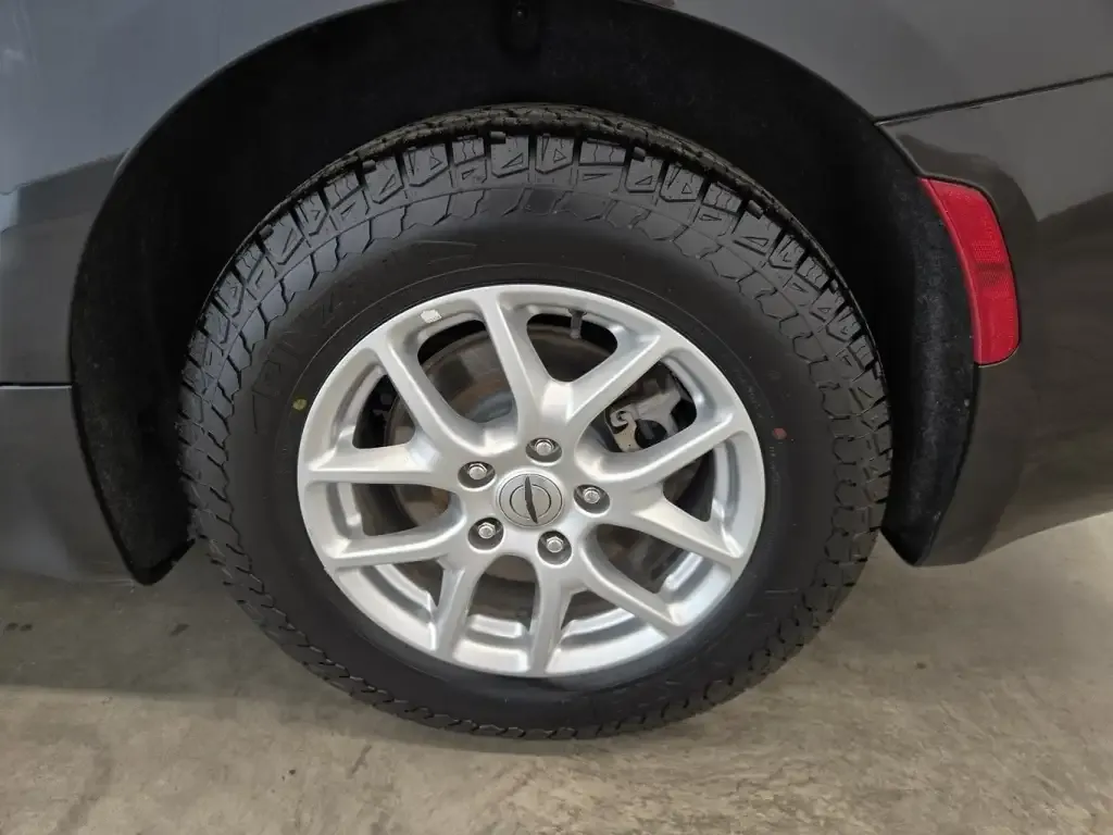 Chrysler Grand Caravan 2022 photo 5