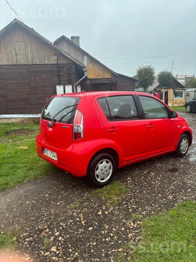 Subaru Justy 2009 photo 4