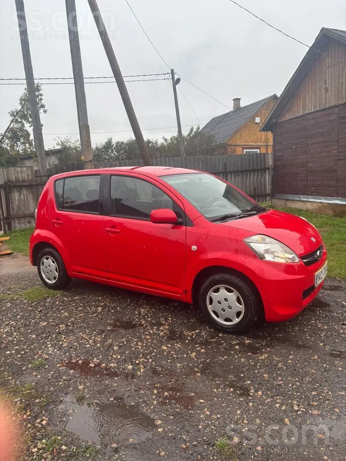 Subaru Justy 2009 photo 2