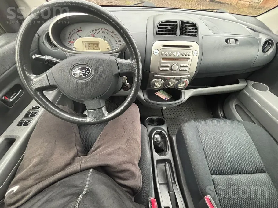 Subaru Justy 2009 photo 5