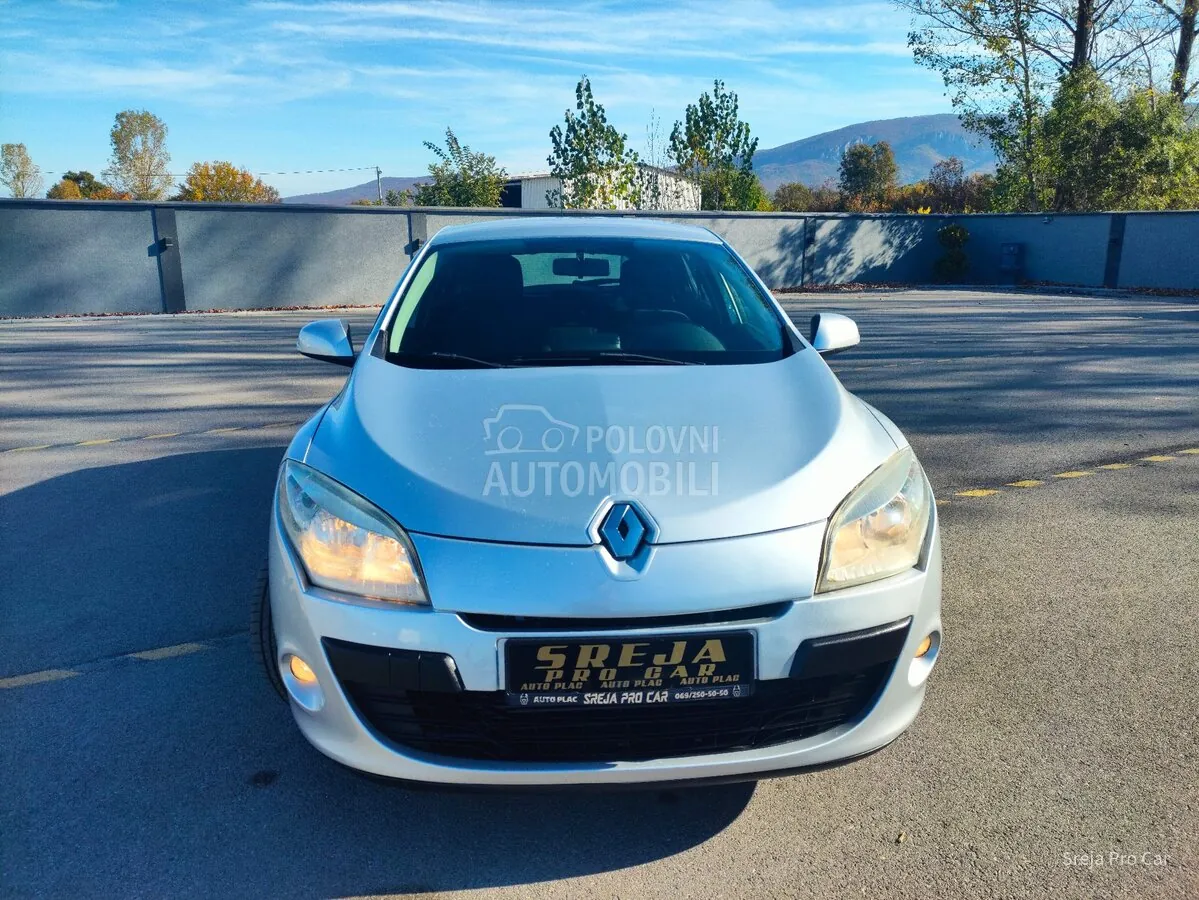 Renault Megane 2009 photo 2