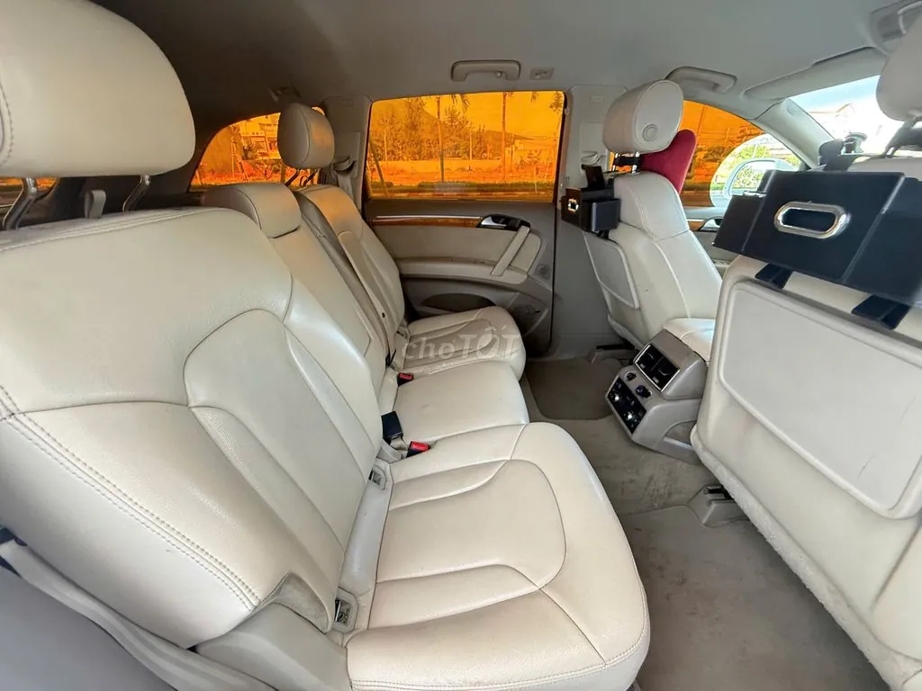 Audi Q7 2009 photo 5