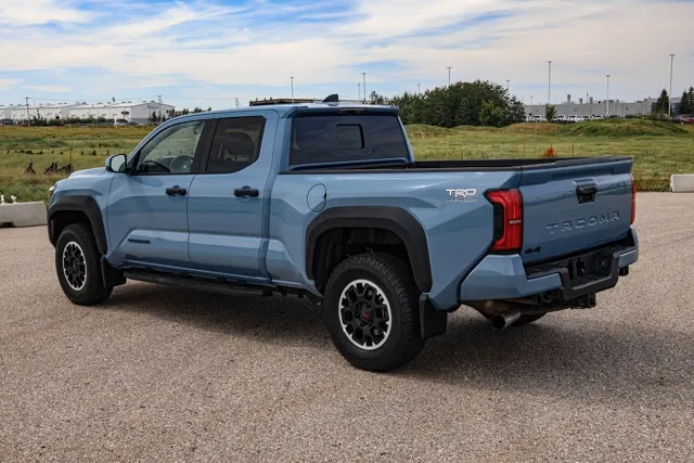 Toyota Tacoma 2026 photo 2