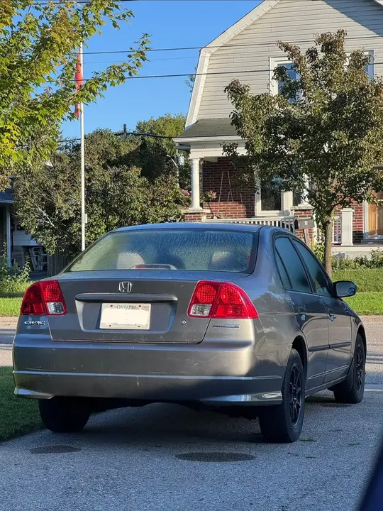Honda Civic 2005 photo 4
