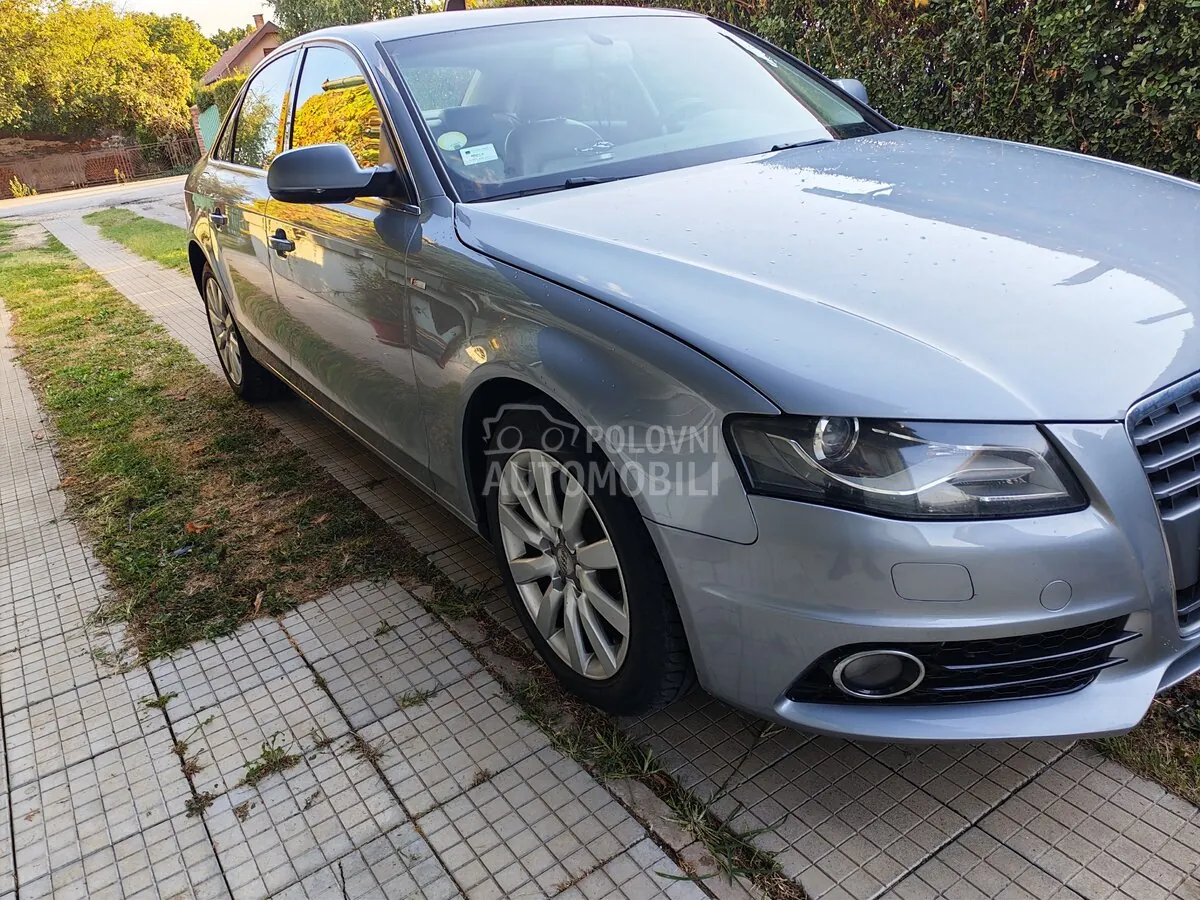 Audi A4 2011 photo 3
