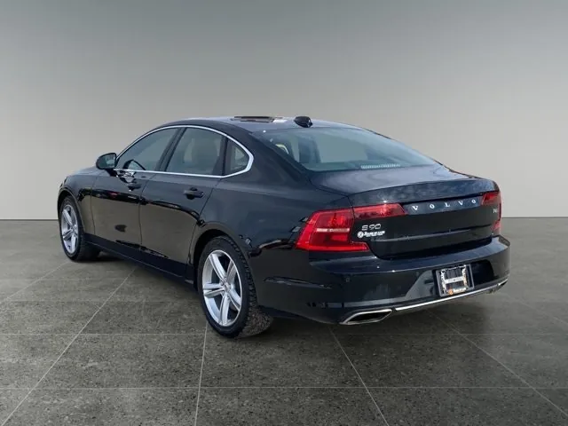 Volvo S90 2017 photo 4
