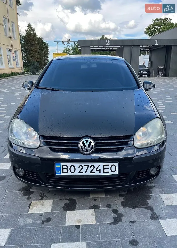 Volkswagen Golf 2004 photo 2
